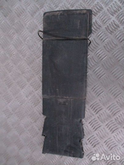 Воздуховод за кабиной Scania 1425430