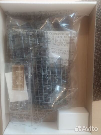 Miniart 1/35 Mercedes 170V