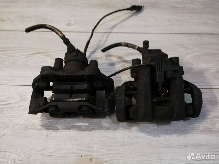 Суппорт задний Mercedes Benz W164 W251