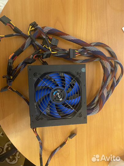 Блок питания для пк 675Вт