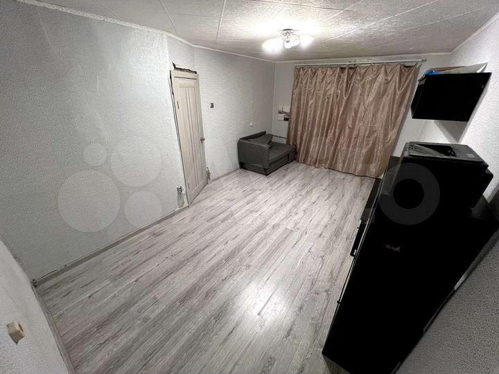 1-к. квартира, 30,5 м², 1/3 эт.