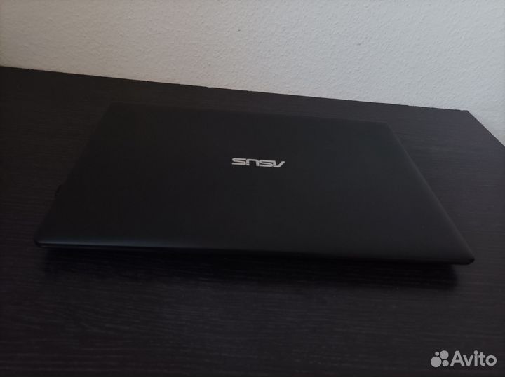 Ноутбук Asus X553M