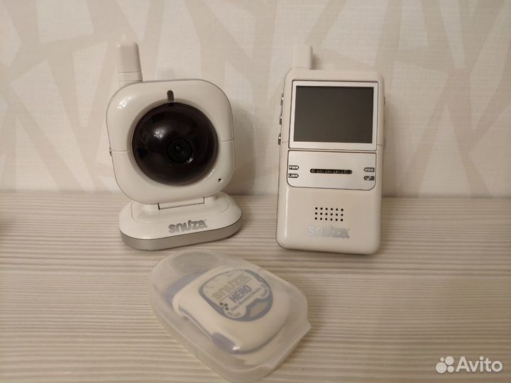 Монитор дыхания и видеоняня Snuza Trio