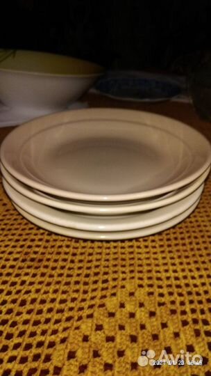 Тарелки и эмалированные миски (для дачи и природы)