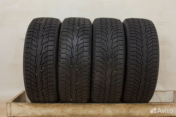 Hankook Winter I'Cept IZ2 205/55 R16 94T