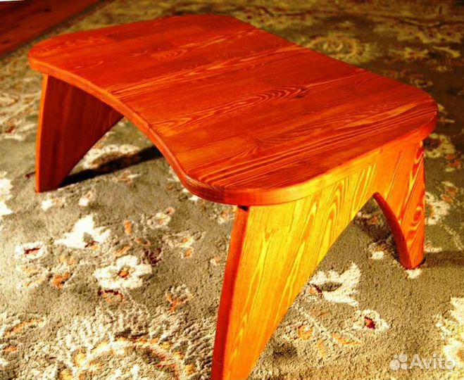 Столик для ноутбука