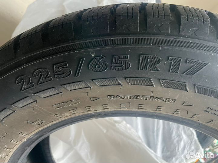 Nokian Tyres Hakkapeliitta 7 SUV 225/65 R17 106