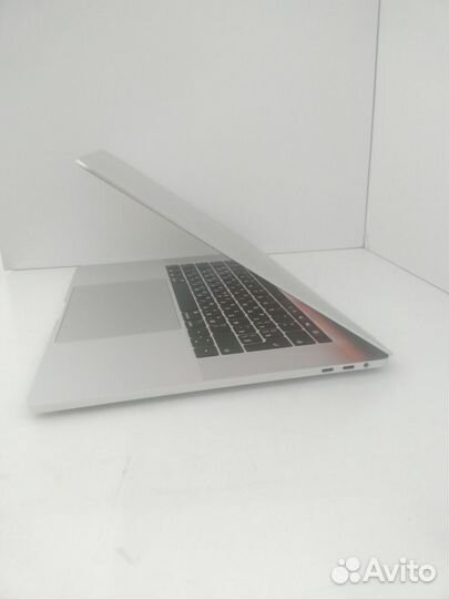 Ноутбук Apple Macbook Pro 15 (A1990)