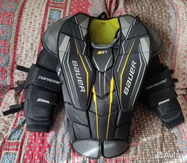 Хоккейная вратарская форма взрослая