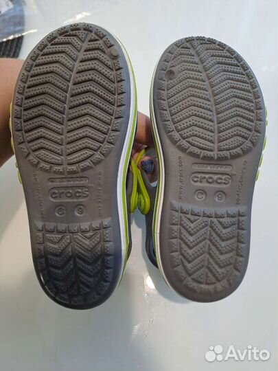 Сандалии crocs c9