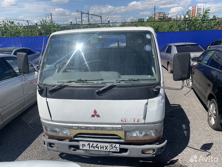 Mitsubishi Fuso Canter, 1998