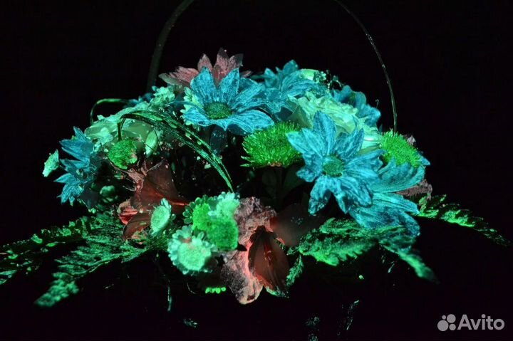 Светящиеся краски для живых и искуственных цветов