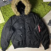 Пуховой бомбер Alpha Industries N2B