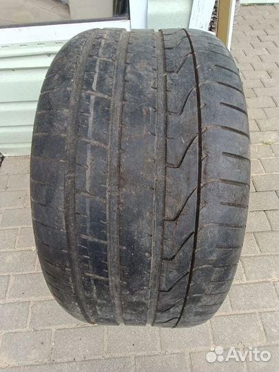 Pirelli P Zero 275/40 R19