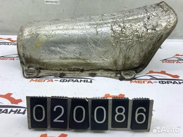 Тепловой экран Volvo S80 седан B6284T 2001