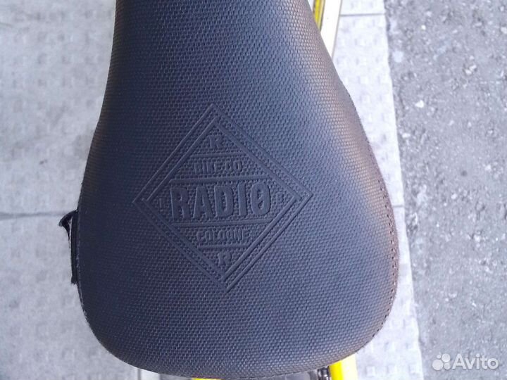 Bmx radio