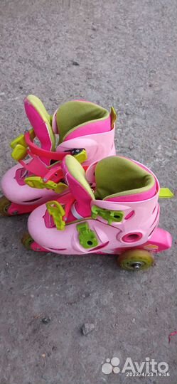 Раздвижные роликовые коньки треколесные