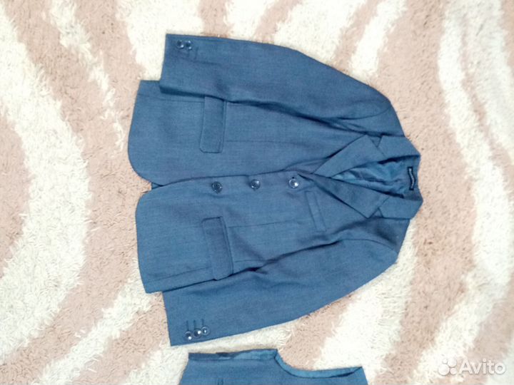 Школьный костюм тройка