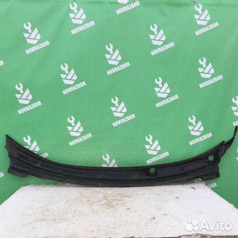 Решетка стеклоочистителя Митсубиси Лансер 10