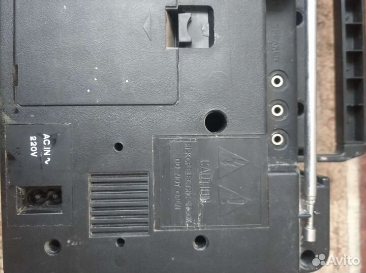 Кассетный магнитофон