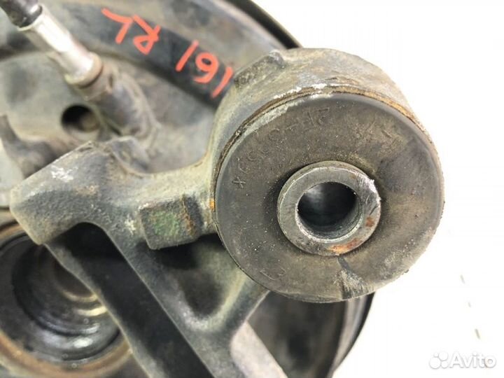 Кулак задний, ступица, цапфа задний левый Subaru