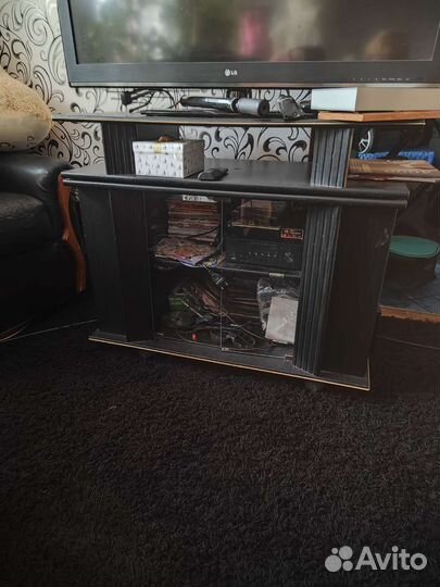 Тумба под телевизор