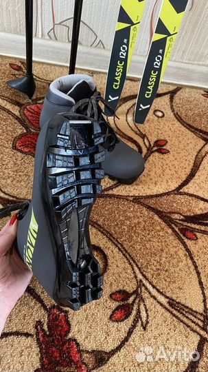 Лыжные ботинки