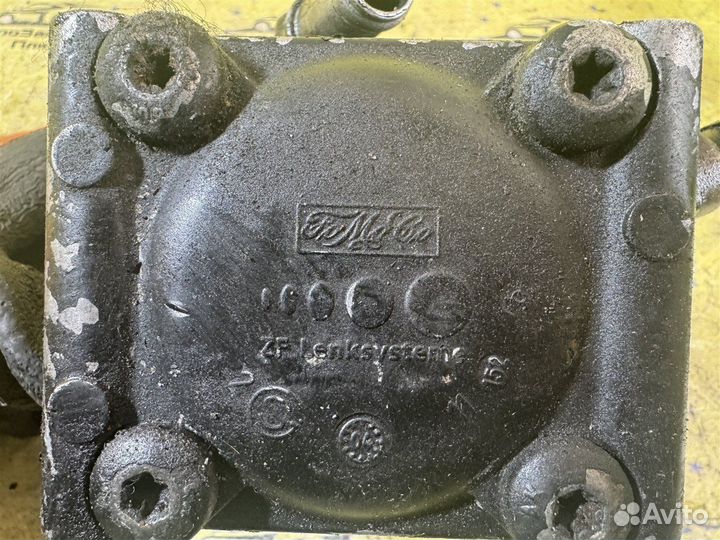 Насос гур Ford Focus 2