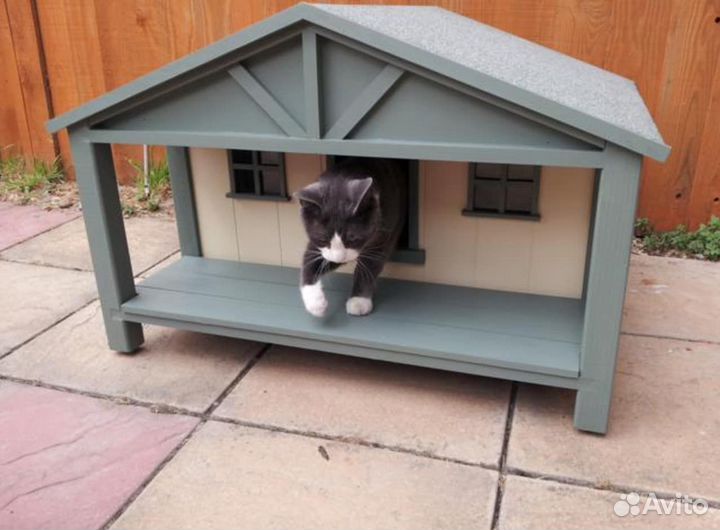 Домик для кошек и котов