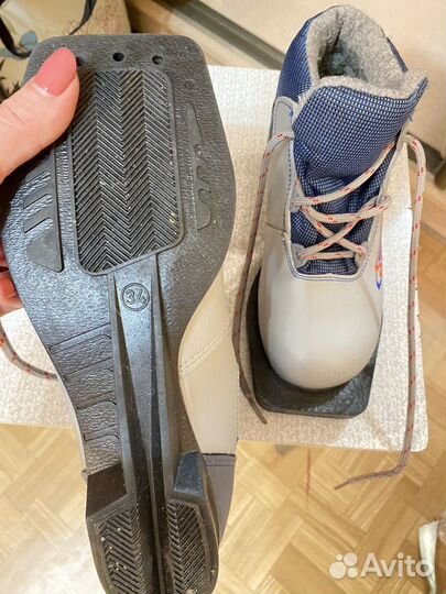 Лыжные ботинки