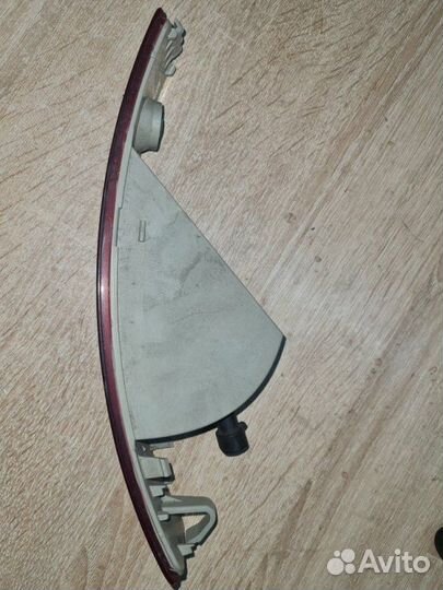 Фара противотуманная задняя правая Volvo Xc90