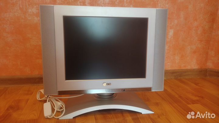 Монитор lg rz-15la66