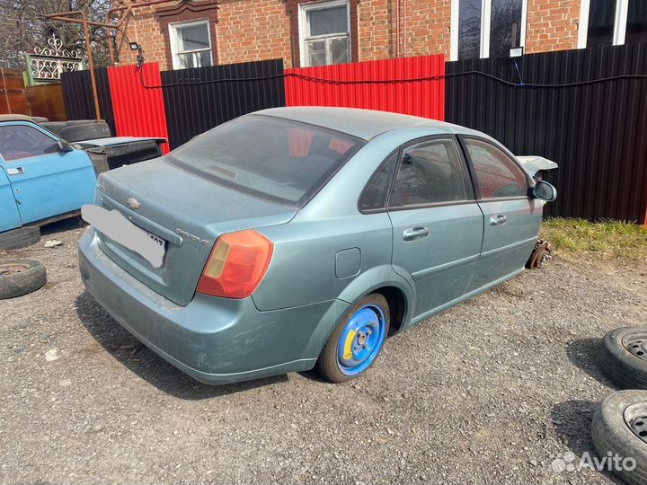 В разборе Шевроле Лачетти Chevrolet Lacetti