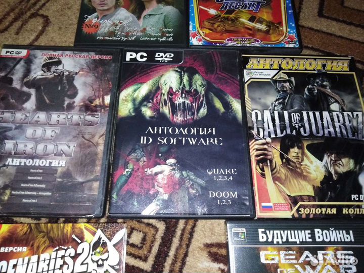Диски с играми 5шт. + диск с мультом и фильмами