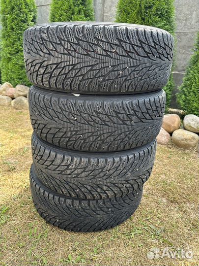 Nokian Tyres Hakkapeliitta R2 205/55 R16 94R