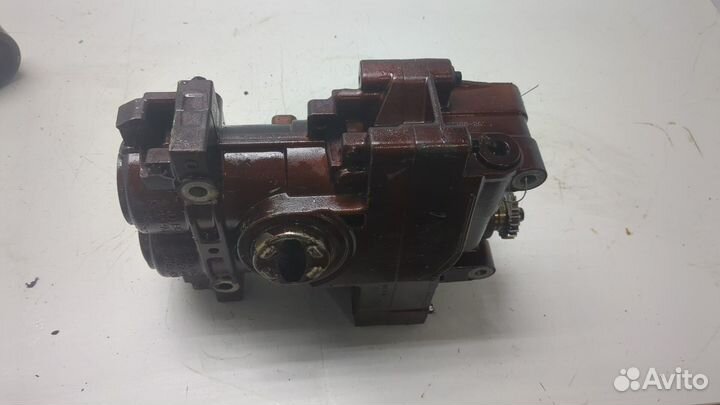 Насос масляный Hyundai Santa Fe, 2010