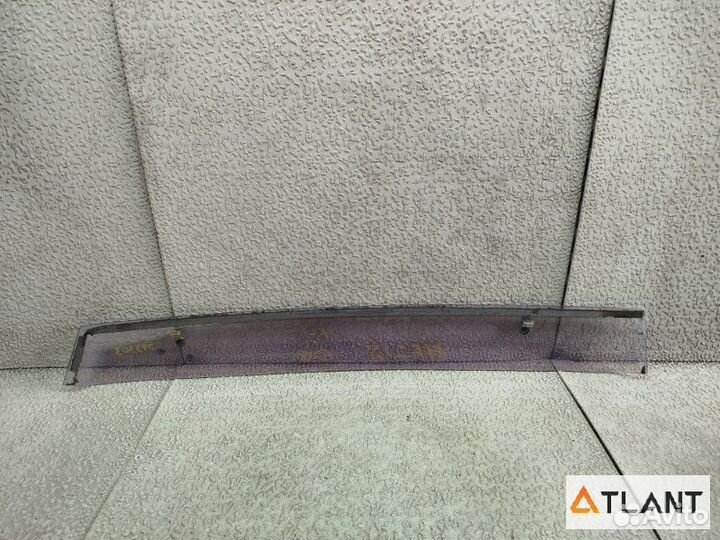 Ветровик задний левый suzuki MR wagon