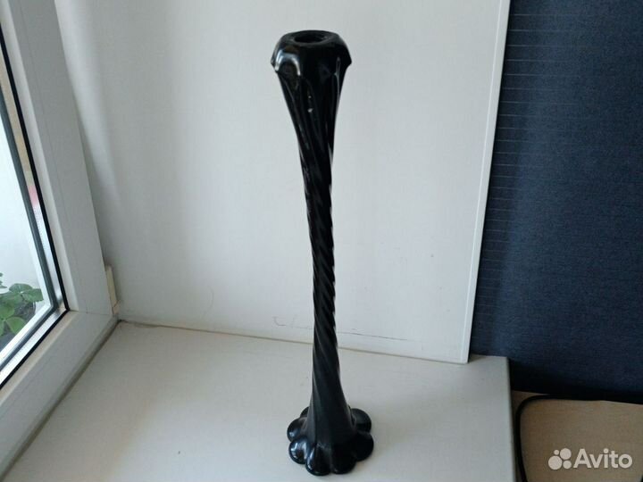 Ваза для одного цветка