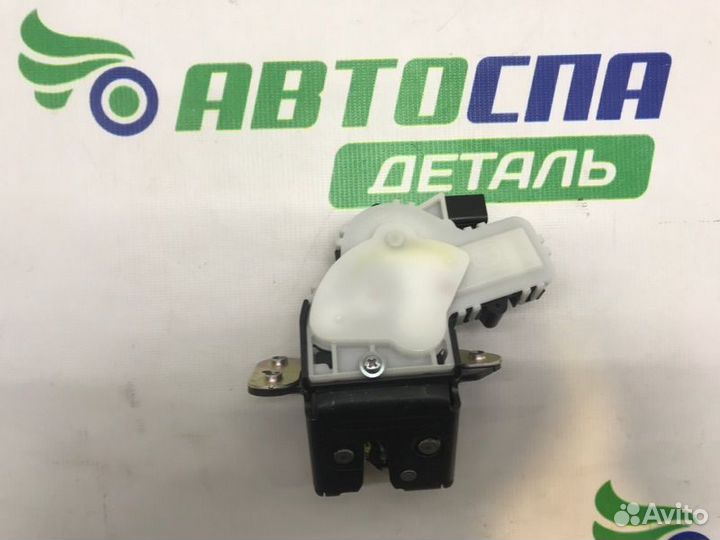 Замок багажника Mazda 3 BP PE / P5 2019