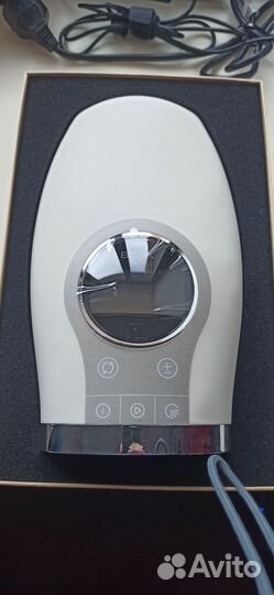 Массажёр Bork D604