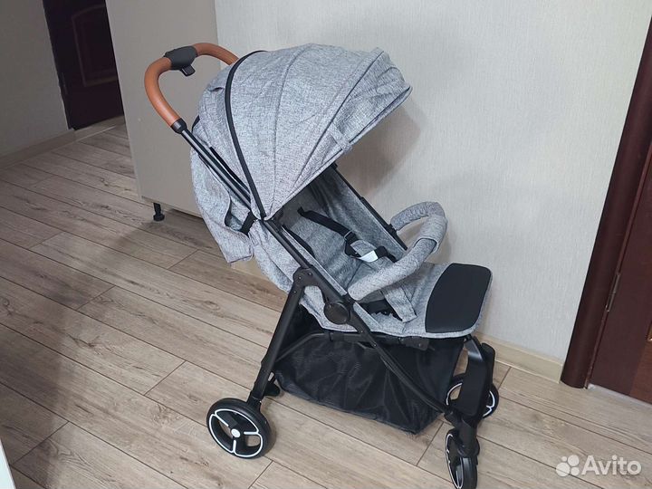 Прогулочная коляска на прокат