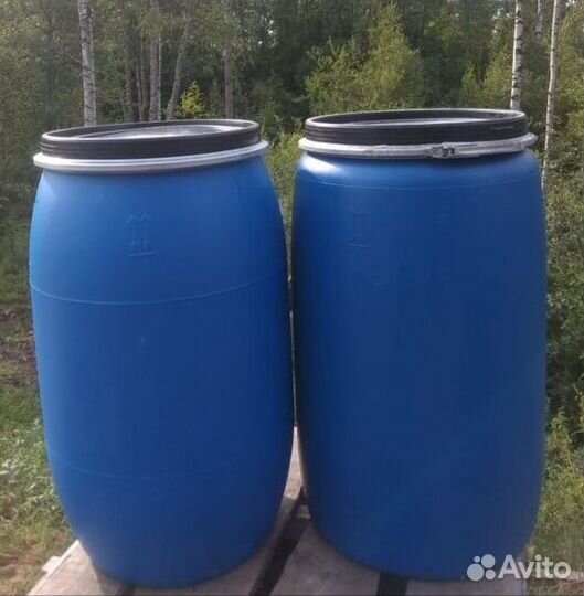 Бочки пластиковые 227л, 230 литров под хранение ме