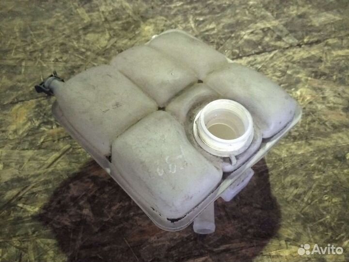 Расширительный бачок Форд Фокус 3