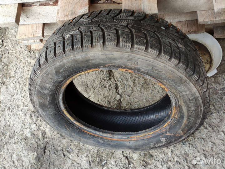 Hankook Winter I'Pike RS W419 175/65 R14