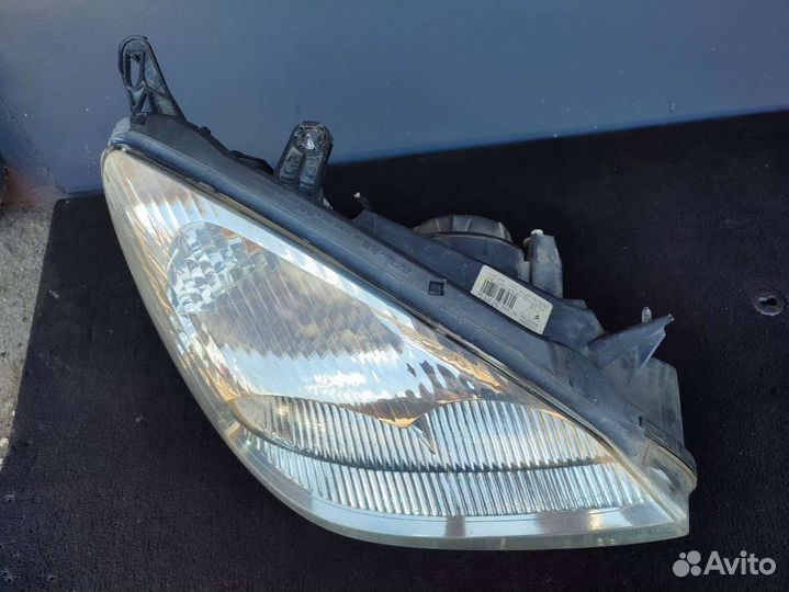 Фара передняя правая для Citroen C5 1