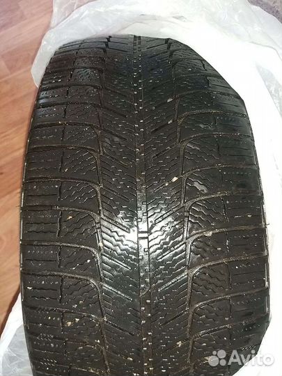 Michelin X-Ice 225/40 R18