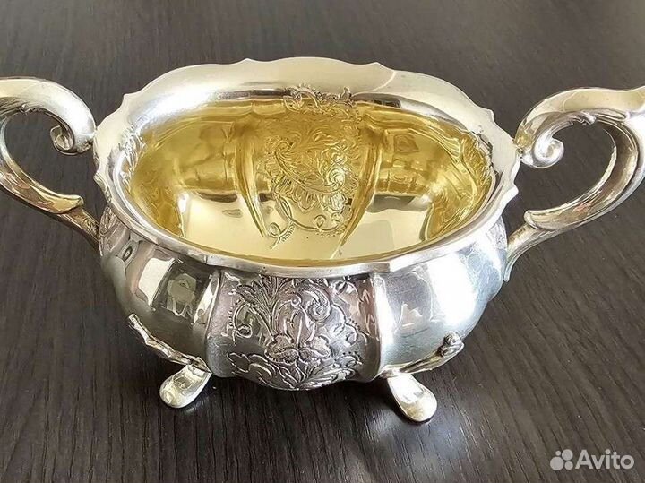 Антикварный серебряный чайный сервиз