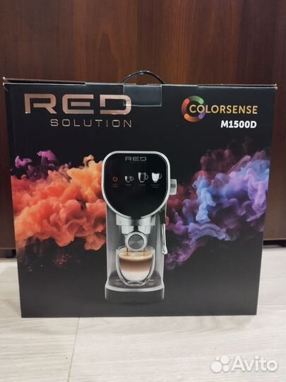 Кофеварка новая RED Solution Colorsense M1500D