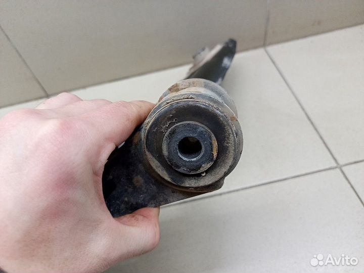 Рычаг передний правый Yeti 2009