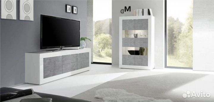 Тумба под телевизор